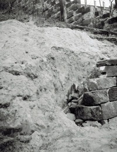 Mauer bauen